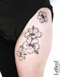 Hibiscus Flower Tattoo On The Left Thigh Hibiscus Flower Tattoos Flower Tattoo Flower Tattoo On Side