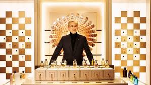 The lvmh group attaches great importance to ensuring that its maisons and their partners share a set of common rules, practices and principles with respect to ethics, social responsibility and protection of the environment. Lvmh So Funktioniert Der Grosste Luxuskonzern Der Welt Manager Magazin
