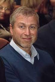 Mit einem vermögen von 46,1 mrd. Roman Abramowitsch Vermogen Des Russischen Oligarchen 2021