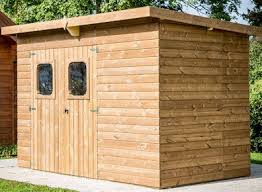 Les treillis bois ont de multiples usages possibles : Marier Elegance Et Resistance Le Pari Releve Des Abris De Jardin En Bois Thermotraite Blog Conseil Abri Jardin Garage Carport Bons Plans