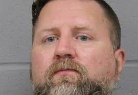 Man found dead after being arrested for pointing gun at bartender in NW  Austin