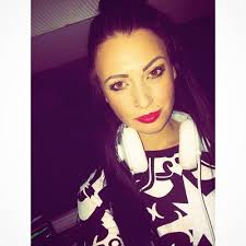 elle muller (@Elle_Muller)