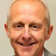 Danielle Sharkey (@dannisharkey)