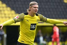 Aug 04, 2021 · dortmund's norwegian forward erling braut haaland (l) and dortmund's english midfielder jadon sancho pose with the trophy after winning the german cup (dfb pokal) final football match rb leipzig v. Thomas Tuchel Makes Decision Over Erling Haaland To Chelsea Transfer