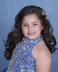 💖👑✨ Hey Beauty Queens! ✨👑💖 Follow Vivian Michelle Photo + Edits to stay  in the loop