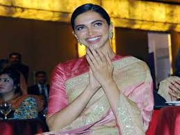 Sareeswag From Sushmita Sen To Kajol Meet The Bollywood Heroines Who Rocked The Saree On Screen Sushmita sen (born 19 november 1975) is an indian actress and model who was crowned femina miss india in 1994 and won miss universe 1994 at the age of 18. bollywood heroines who rocked the saree