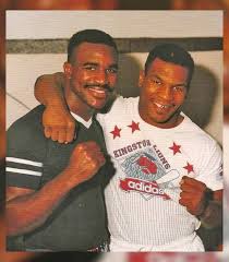 Iconic Knockout Revisited: Fans... - Best Boxing Matches | Facebook