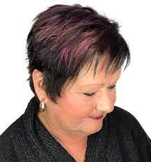 20 Latest Short Hairstyles For Women With Round Faces Over 50