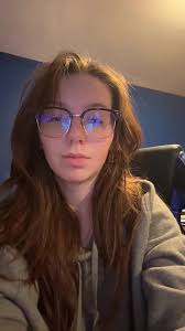 Zoe Lee Fern Hoffman