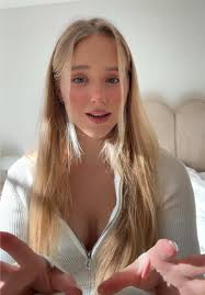 Caroline Zintak | TikTok