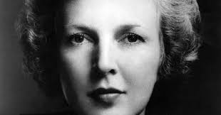 Martha  Edgerton](https://www.facebook.com/martha.edgerton?comment_id=Y29tbWVudDoxNTk4MDQ1NjczNTUyNDk1XzMzNjQ3MTg4OTY4ODUxNTU%3D)📷  The picture of this woman was sent to me by a writer who is writing about  people from Everett, MA. He is including her in ...