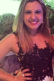 Grávidas provam que podem malhar, até levantando peso