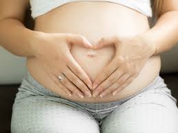 Il est important de consulter rapidement lorsque le saignement est abondant (par exemple, si le saignement vous. Secretions Vaginales Pertes Blanches Enceinte Pas De Panique