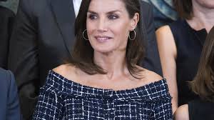 Formal schön silvester kleider spezialgebiet. Letizia Von Spanien Tragt 15 Euro Kleid Von Zara