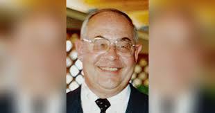 Robert Swauger's Instagram, Twitter & Facebook