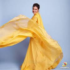 Maybe you would like to learn more about one of these? Kajol Photos Bollywood Actress Photos Images Gallery Stills And Clips Indiaglitz Com