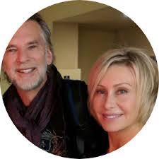 Alicia Goetz's Instagram, Twitter & Facebook