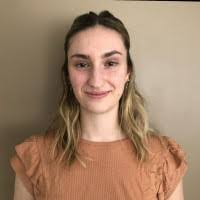 Mia Costa's Instagram, Twitter & Facebook