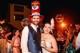 💕 Cuando te veo, todo un océano corre por mis venas #dorisydanny @dsofia77  + Daniel Da Silva 24.ENE.20 . 📝 @paolamantillaevents 🌷 @decorflorpty 📸  @juandediosphoto 🎥 @utopiafilms_kaitovoloj 🎂 @deliciasbetzabe 🏢  @amtradehotel 🎶 #