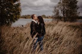 Hochzeitsfotograf Farblicht Fotografie Augsburg Munchen Fotograf Fotoshooting Paarshooting Fotoideen Augsburg