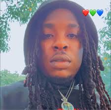 What y'all think of me and wifey setup