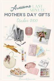 Show your mom some love this valentine's day with these 16 unique and thoughtful gift she will love. Top Phoenix Life And Style Blogger Love And Specs Unique Mothers Day Gifts Graduation Gifts For Him Mothers Day Gifts From Daughter