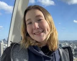 Kara Armstrong's Instagram, Twitter & Facebook