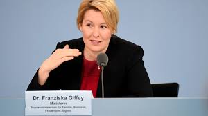 Warum die frau ministerin da bei der müllabfuhr mittut. Plagiatsverdacht Fu Berlin Pruft Dissertation Von Ministerin Giffey Rt De