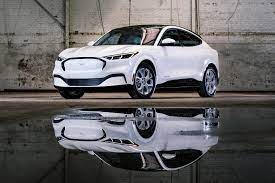 Maybe you would like to learn more about one of these? 2022 Ford Mach E Gets Range Boost Confirm Chief Engineer Autobala