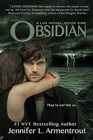 17 Books To Read If Twilight Is Your Guilty Pleasure In 2020 Lux Series Novels Books To Read