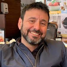 Atraer a los jóvenes a la profesión docente: propuestas para encarar el  déficit actual y futuro