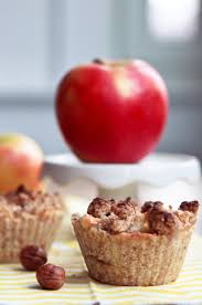 Zum Mitnehmen Bitte Ich Backs Mir Winzige Apfelkuchlein Mit Haselnussstreusel Ichbacksmir Apfelkuchen Apple Backrezepte Lebensmittel Essen Mini Kuchen
