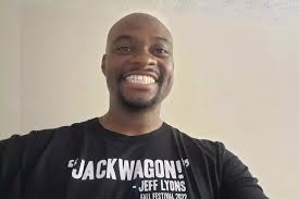 JackWagon Harassing Legendary Indiana Meteorologist Jeff Lyons