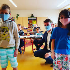 Veya okul, juri gagarin grundschule stendal, almanya, juri gagarin grundschule, adres, yorumlar, telefon fotoğraf. Facebook