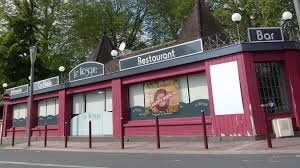 En raison d'un employé déclaré positif, le géant de la restauration rapide mcdonald's a dû fermer son restaurant situé au 12090, rue sherbrooke est, à montréal. Le Bar Restaurant Le Kiosque A Beauvais Sous Le Coup D Une Fermeture Administrative