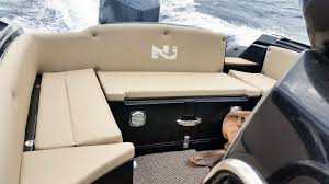 Tutti i servizi per la nautica a piombino. Nuova Jolly Prince 25 Barcoibiza
