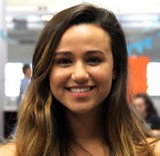 Attendees and inductees gather to celebrate art