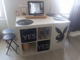 Un Plan De Travail Table A Manger A Petit Prix Table A Manger Avec Rangement Bricolage Table Table Cuisine