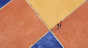 The video below shows how easy it is to fill a chipped tile using nail polish. Repairing Chipped Ceramic Tiles Diy Projects Guides And Tips