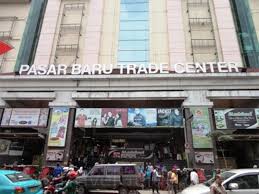 Penginapan murah di lembang dengan harga sekitar 100 ribuan. Ini Dia Tips Belanja Murah Ketika Main Ke Bandung Kumparan Com