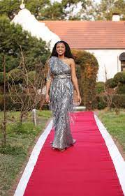 The hard working media personality wrote: Natasha Thahane Dragged For Showing Love To Sjava