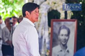 PBBM visits Marcos Sr. at Libingan ng mga Bayani