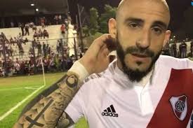 View latest posts and stories by @carrascall jorge carrascal in instagram. Te Llevo En La Piel De Gallina