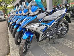 Yamaha r15 v3 price in bangladesh is tk.485,000, check it out r15 particulars specifications step by step, as well as updated market price, bike performance, mileage, model variant and many more. Yamaha Y15 V3 Motorbikes On Carousell