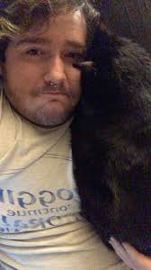 Here's the second part and ending of my collaborating with @madygcomics! If  you enjoyed this spooky fungal journey, give them a follow!!!!