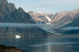 Andrew bachelor, brandon quinn, david denman and others. 4 Fakta Unik Greenland Pulau Terbesar Di Belahan Bumi Utara Halaman All Tribunpekanbaru Travel