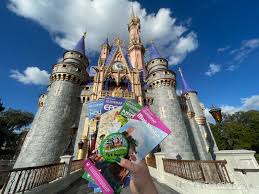A(z) cool tura (előzetes) című videót killi.z nevű felhasználó töltötte fel a(z) film/animáció kategóriába. The 3 Best Things About Park Hopping In Disney World And The 2 Worst The Disney Food Blog