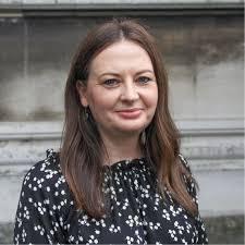 Barbara Lyden's Instagram, Twitter & Facebook