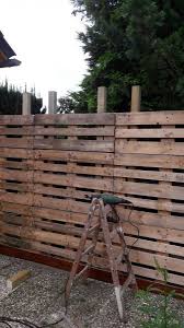 Paletten Recycling Sichtschutz Bauanleitung Zum Selberbauen 1 2 Do Com Deine Heimwerker Community Paletten Paletten Ideen Garten Sichtschutz