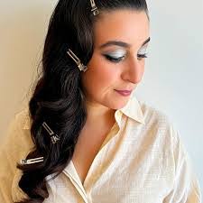 Dolly Wolf's Instagram, Twitter & Facebook